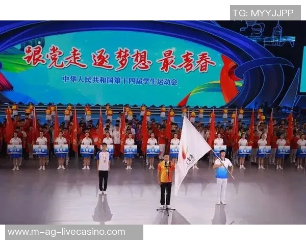 武汉光谷足球俱乐部奋勇争先助力城市发展与足球文化的融合之路 武汉光谷足球俱乐部奋勇争先助力城市发展与足球文化的融合之路